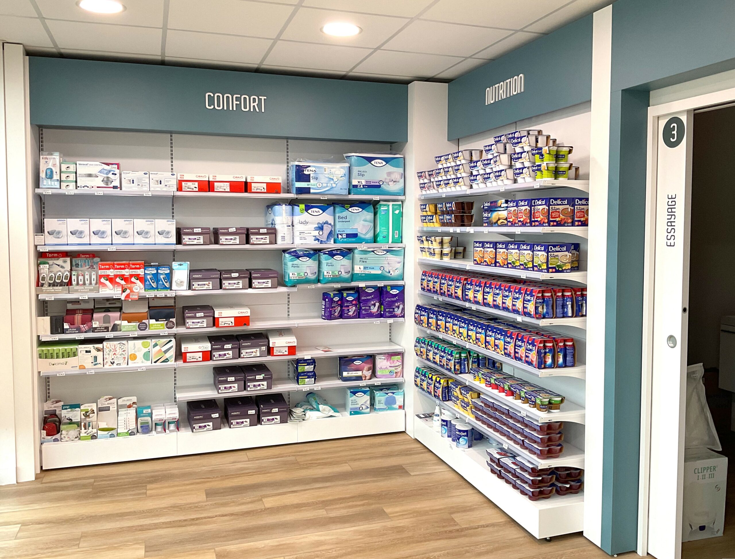 Photo intérieur zone confort et nutrition d'une Pharmacie à Maen Roch en Bretagne