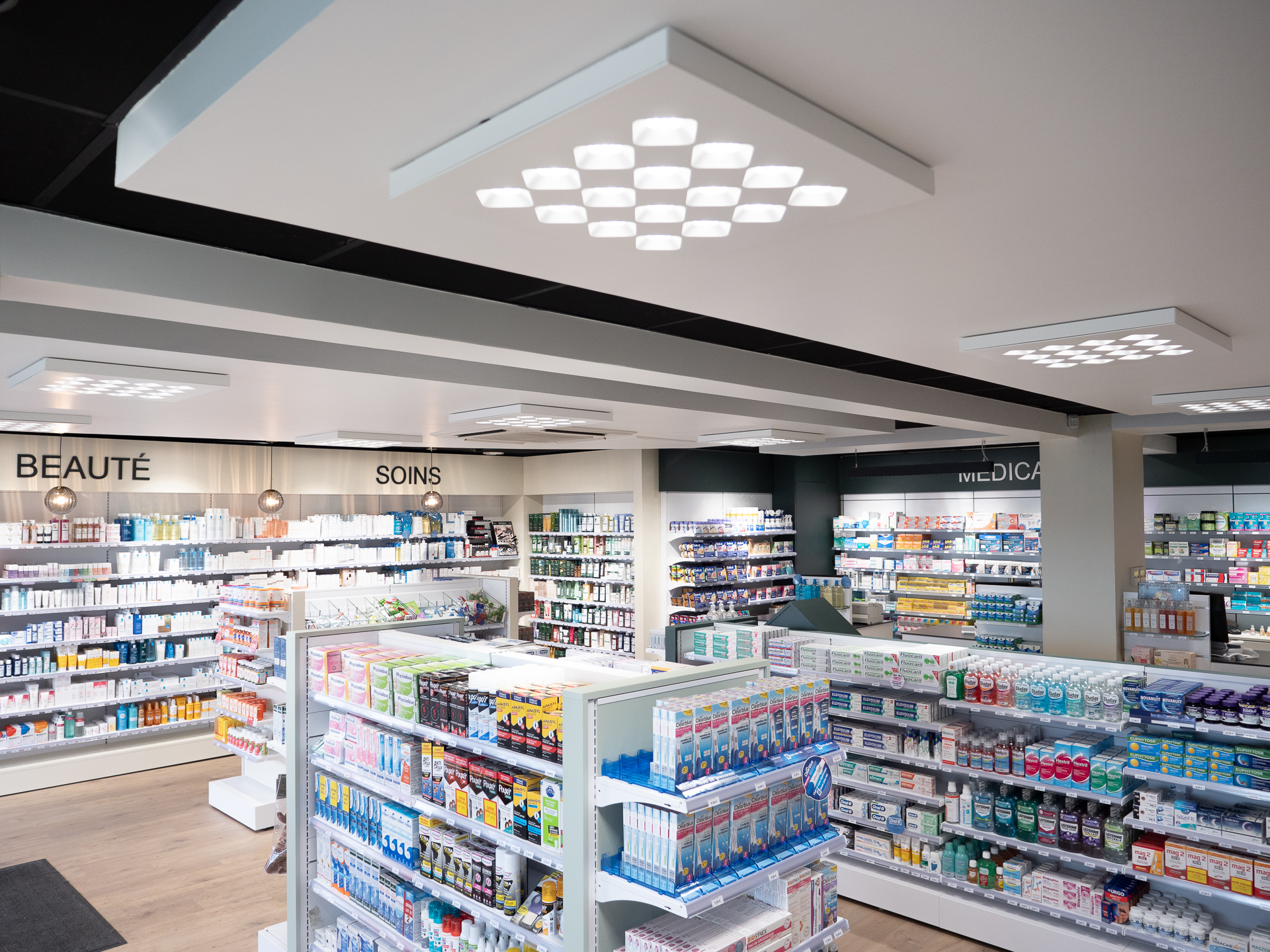 Photo intérieur d'une Pharmacie sur Lorient en Bretagne