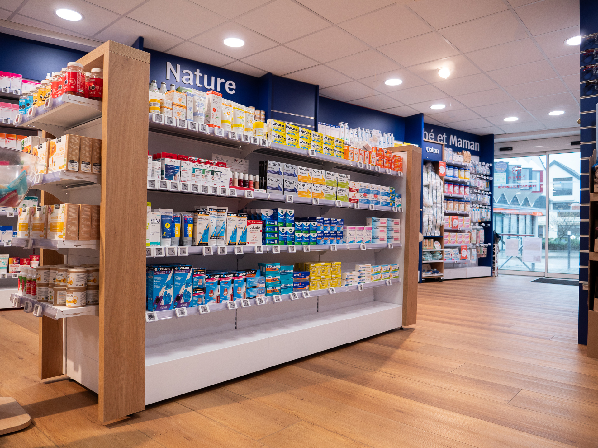 Photo intérieur d'une Pharmacie sur Ploemeur en Bretagne